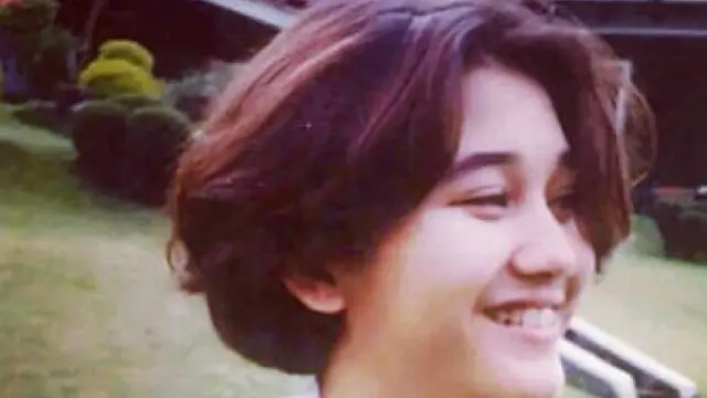 [Bintang] 6 Gaya Rambut Cewek 90-an yang Bisa Kamu Coba di 2016