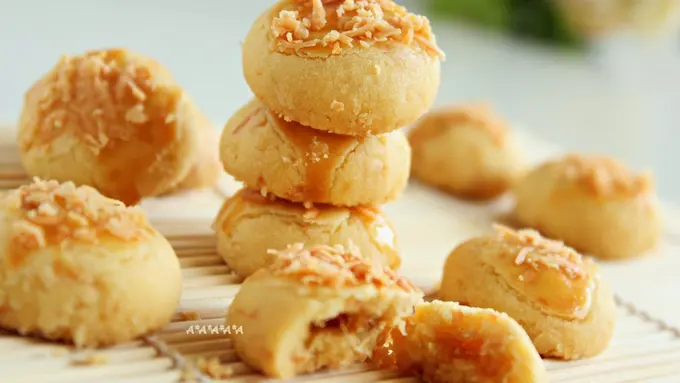 [Bintang] Editor Says: Nastar yang Tinggal Kenangan