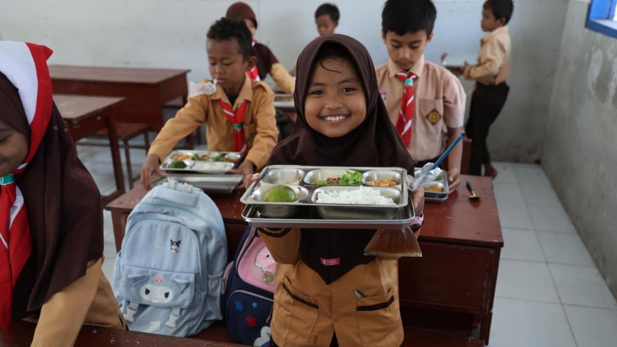 SPPG di Jember Serap Seluruh Tenaga Kerja dari Warga Lokal, Jadi Penggerak Ekonomi Desa