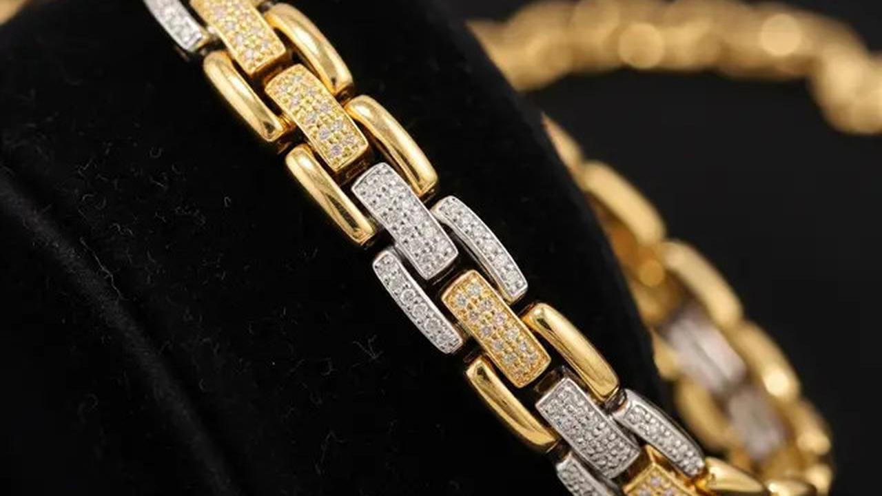 Cara Memilih Gelang Emas 22 Karat yang Sesuai Budget Tanpa Menguras Tabungan