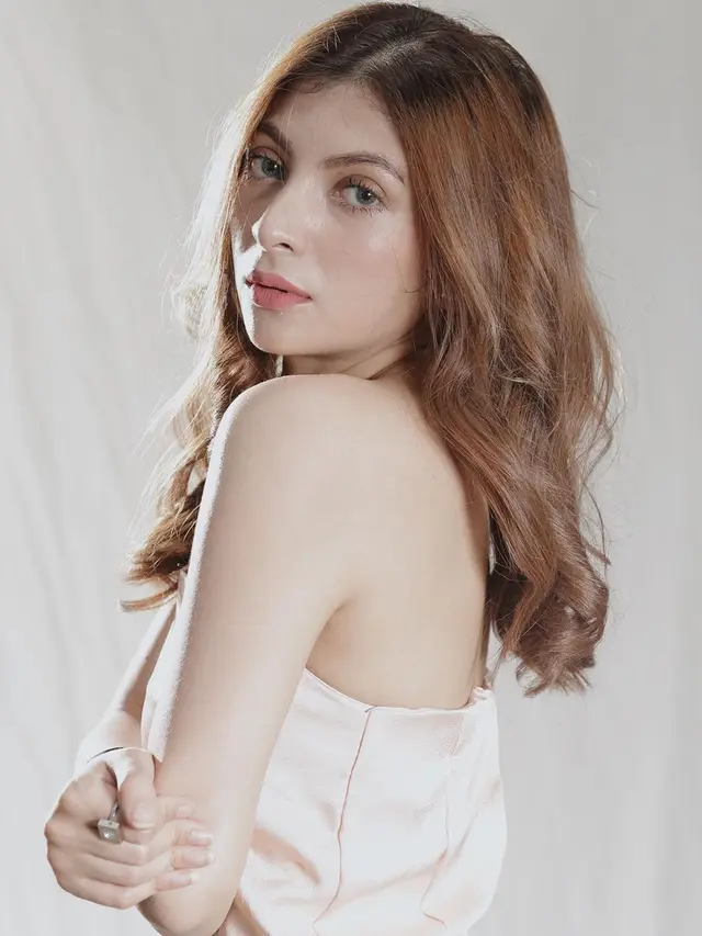 7 Potret Sarah Salsabila, Selebgram Cantik yang Curi Perhatian