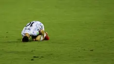 Lionel Messi hampir saja mengalami patah kaki saat membela Timnas Argentina kontra Venezuela di matchday ketujuh Kualifikasi Piala Dunia 2022 zona Amerika Selatan, Jumat (3/9/2021). (Foto: AP/Miguel Gutierrez, Pool)