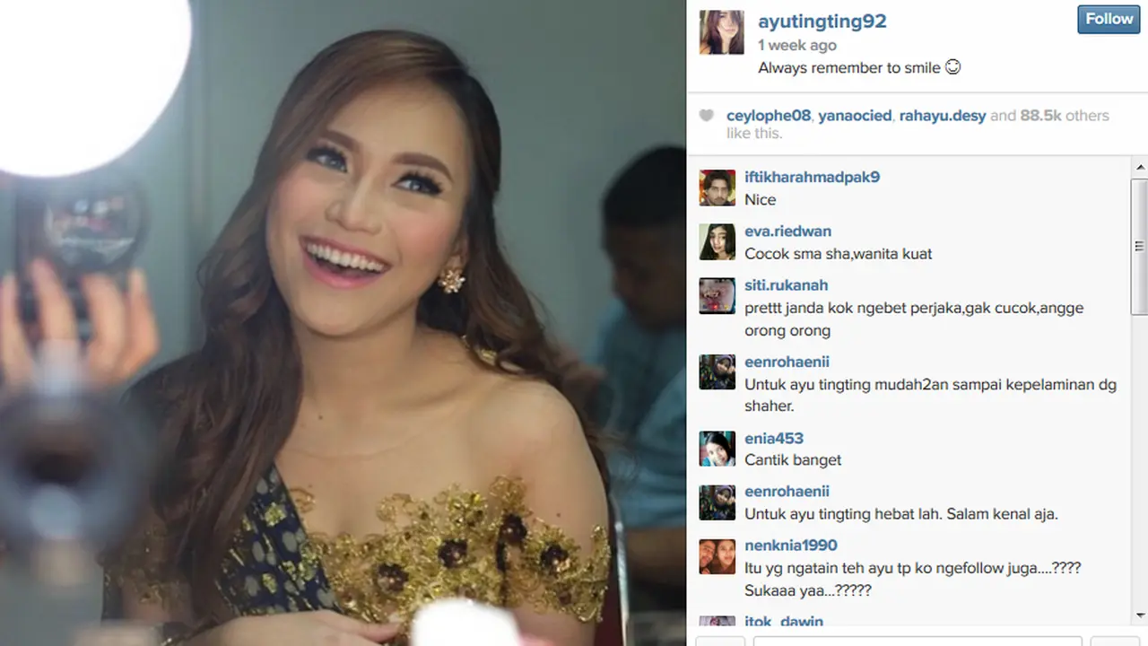 [Bintang] Ayu Ting Ting
