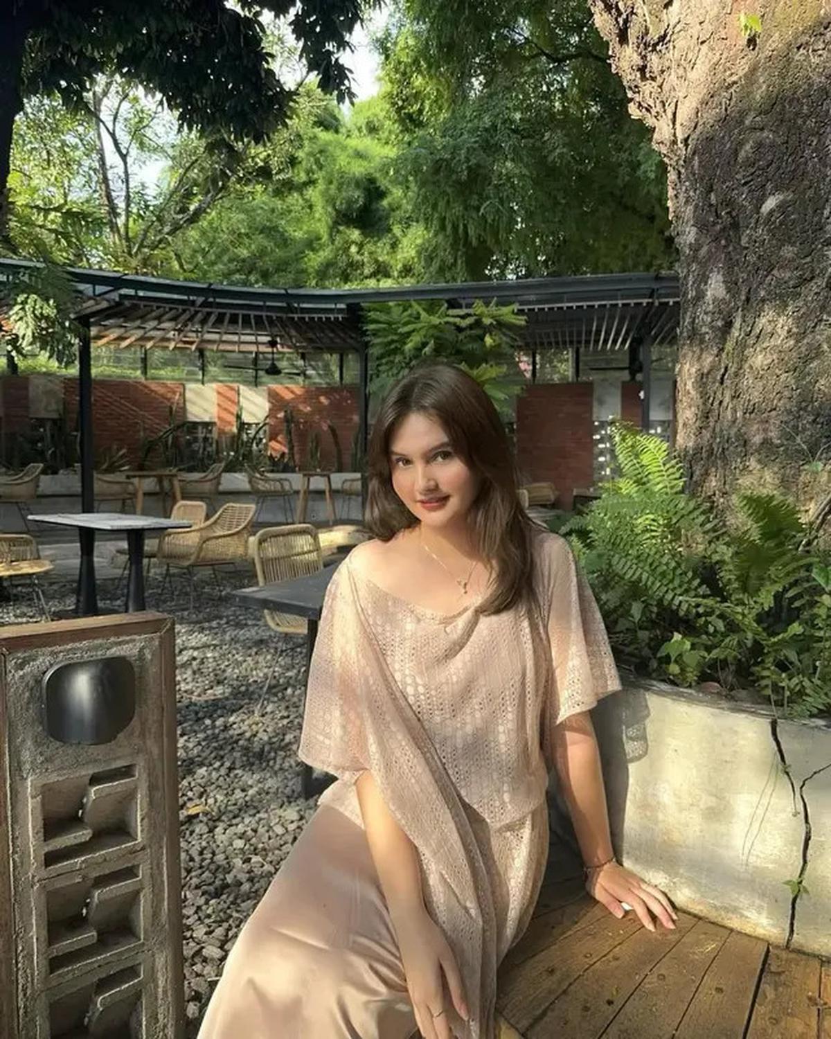 Potret Cantik Jessica Rosmaureena, Pacar Hokky Caraka Stirker Andalan Timnas Indonesia