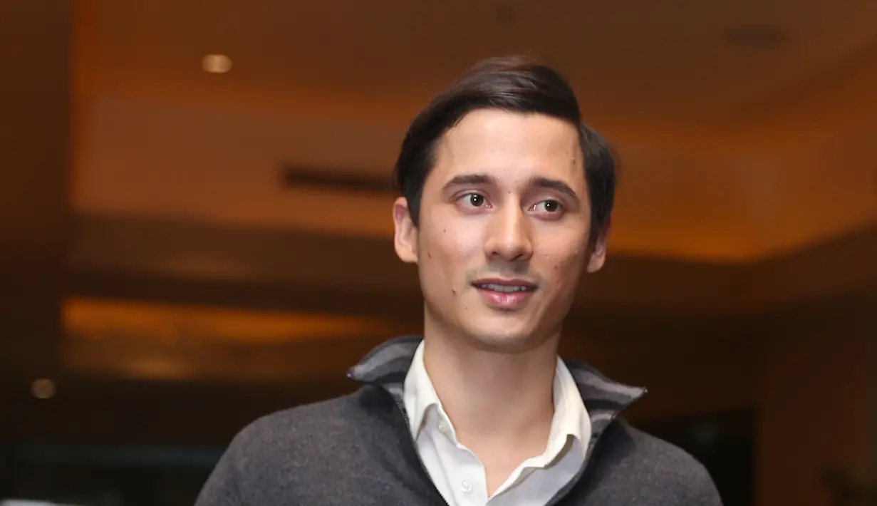 Pemain film '99 Cahaya di Langit Eropa' ini mengaku hanya bisa melihat dengan banyaknya postingan makanan di media sosial. (Andy Masela/Bintang.com)