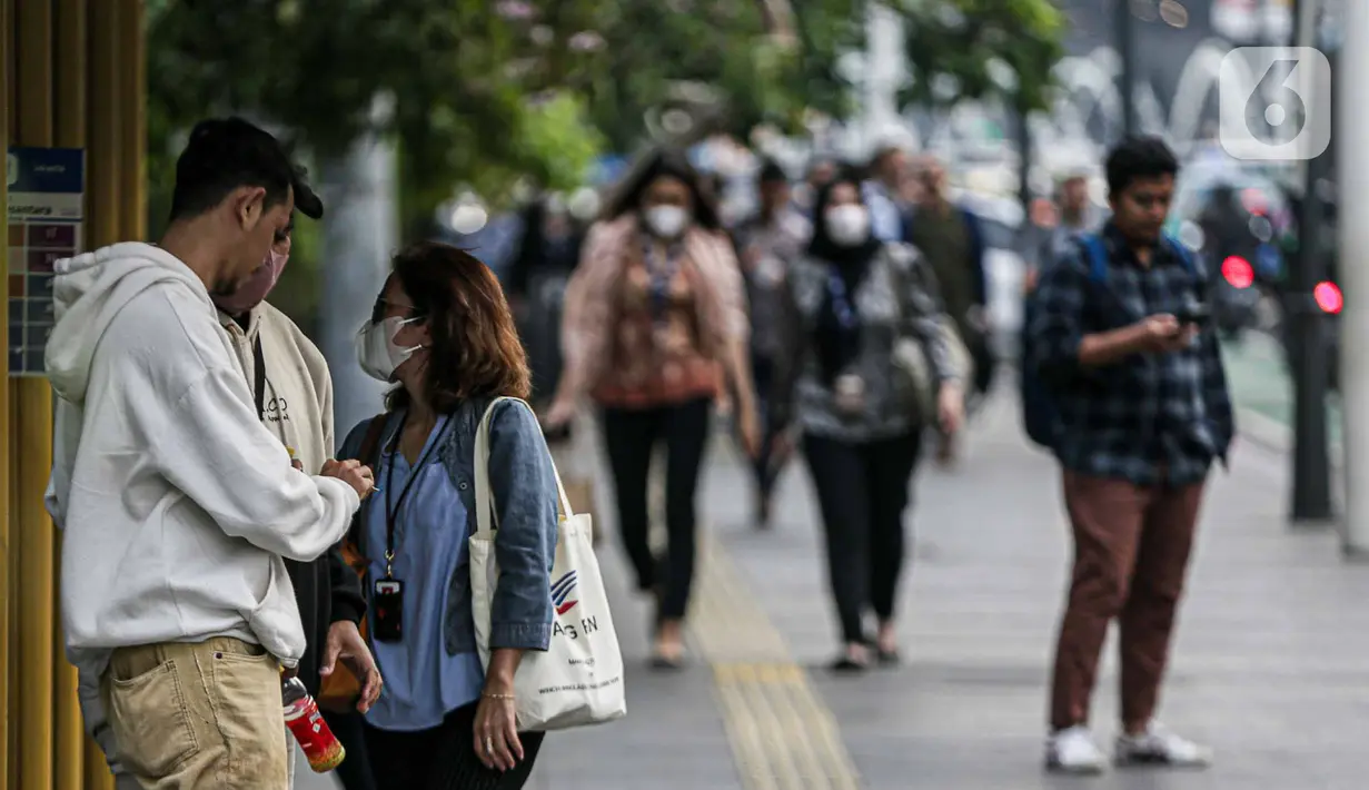 Terlebih jika mengalami gejala batuk pilek dan sesak napas. (Liputan6.com/Faizal Fanani)