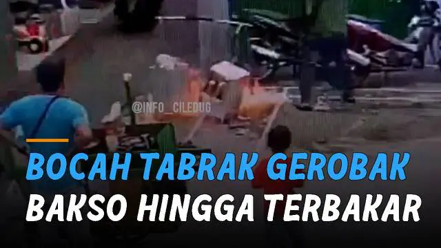 Rekaman CCTV menunjukkan detik-detik gerobak bakso cuanki terbakar. Kejadian itu terjadi di Gang Bahagia, Kreo Selatan, Larangan, Tangerang.