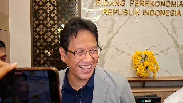 Menteri Keuangan Purbaya Yudhi Sadewa di Kantor Kemenko Perekonomian, Jakarta, Rabu (22/10/2025). (Liputan6.com/Arief)