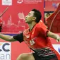 Tommy Sugiarto gagal sumbang poin untuk Tim Kualifikasi Piala Thomas Indonesia usai dikalahkan tunggal putra Taiwan, Chou Tien Chen, Rabu (17/2/2016). (Liputan6.com/Humas PP PBSI)