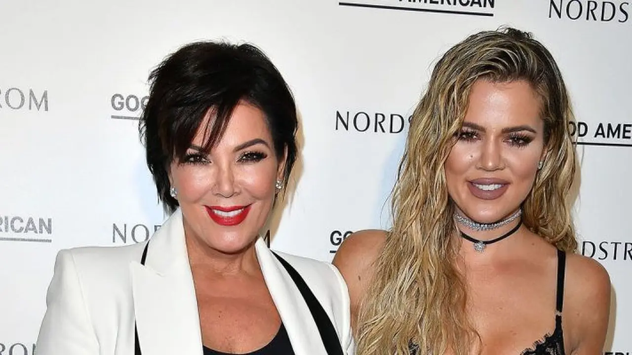 [Bintang] Kris Jenner - Khloe Kardashian