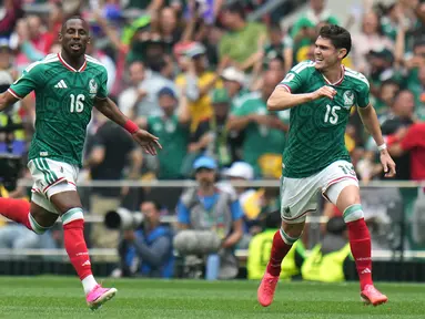 Pemain Meksiko, Julian Quinones menjadi pencetak gol pertama di Piala Dunia 2026. (AP Photo/Eduardo Verdugo)