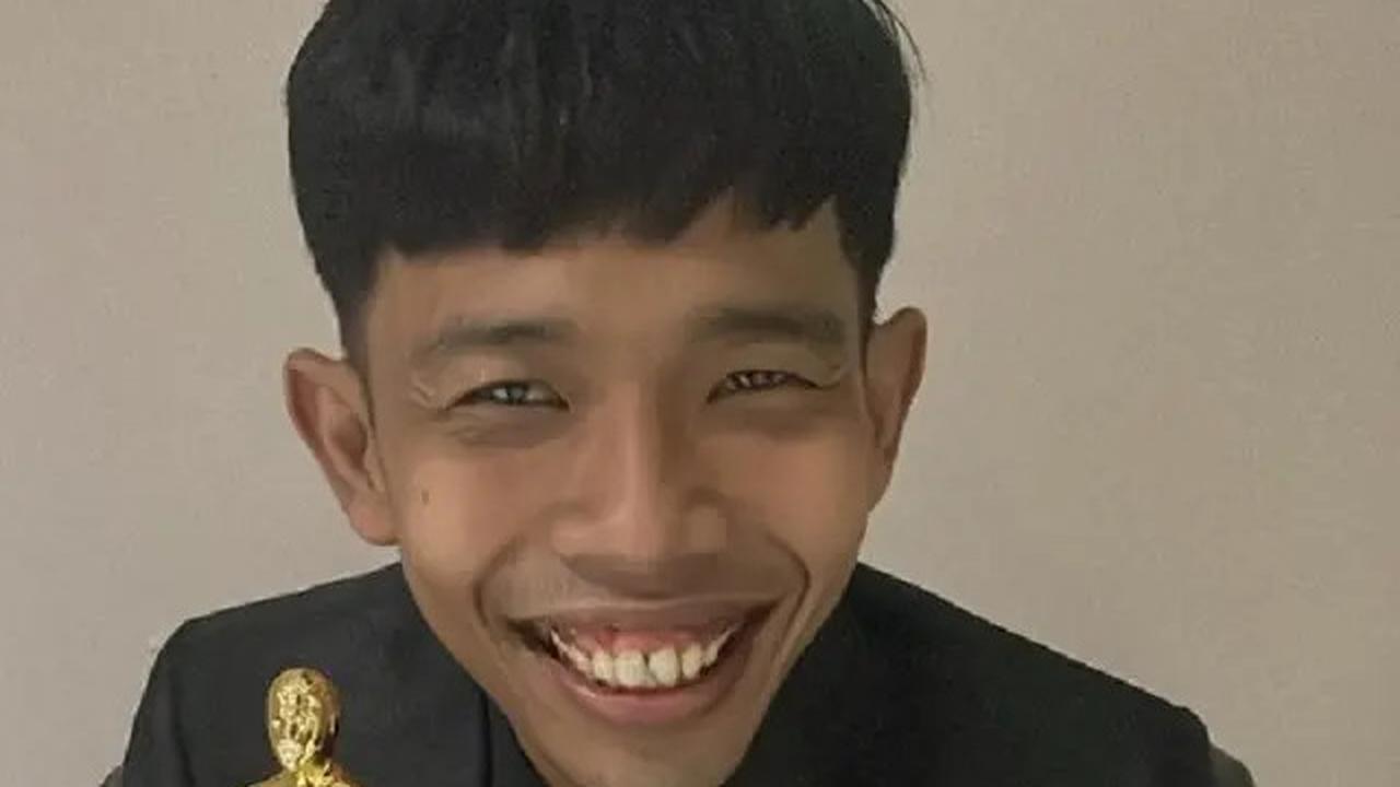 Profil Dede Sunandar, Komedian yang Tak Gengsi Jadi Pramusaji Restoran