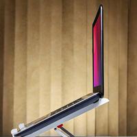 Nggak Harus Mahal, Ini Stand Holder Laptop Berkualitas yang Nyaman Dipakai Seharian