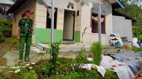Lebih dari 400 rumah di Tegal, Jawa Tengah rusak akibat pergerakan tanah yang berlangsung sejak Jumat lalu (11/2/2022). (Dok BNPB)