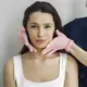 Nutrisi berperan besar dalam menjaga kekencangan kulit. Makanan tinggi antioksidan seperti sayuran hijau, alpukat, tomat, berry, hingga kacang-kacangan membantu melawan radikal bebas yang mempercepat proses penuaan. Antioksidan juga membantu memperkuat kolagen sehingga kulit terasa lebih kencang. (foto/dok: freepik)