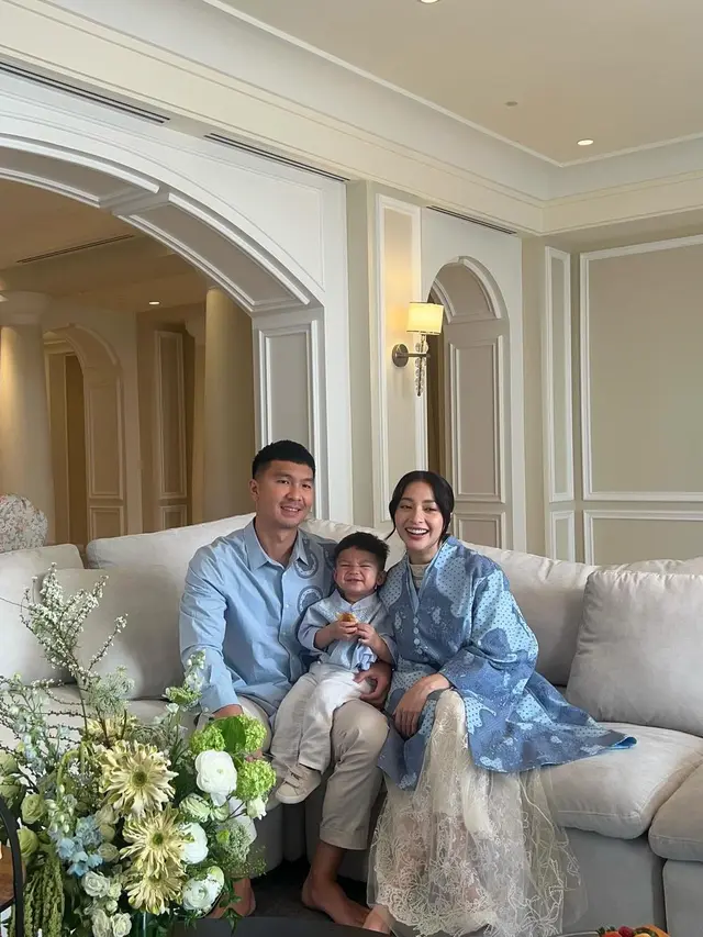 Gaya Lebaran keluarga sultan