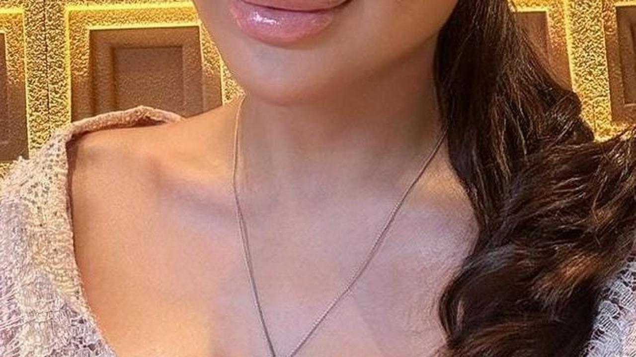 Cantik Banget Usai Oplas, Ini Potret Lawas Millen Cyrus yang Ternyata Ganteng dan Senyumnya Manis