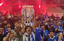 Euforia Bobotoh Pecah di GBLA, Persib Bandung Raih Hattrick Juara Liga Musim Ini