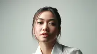 Miliki Teman Supportif, Karya Musik Terbaru Elma Dae Terpampang di Billboard Surabaya