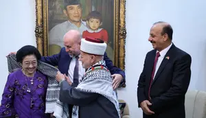Keffiyeh untuk Megawati, Pesan Kemerdekaan Palestina Kembali Disuarakan