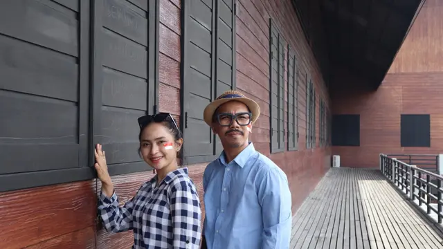 YouTuber Kaisar Kumis dan istri (ist)