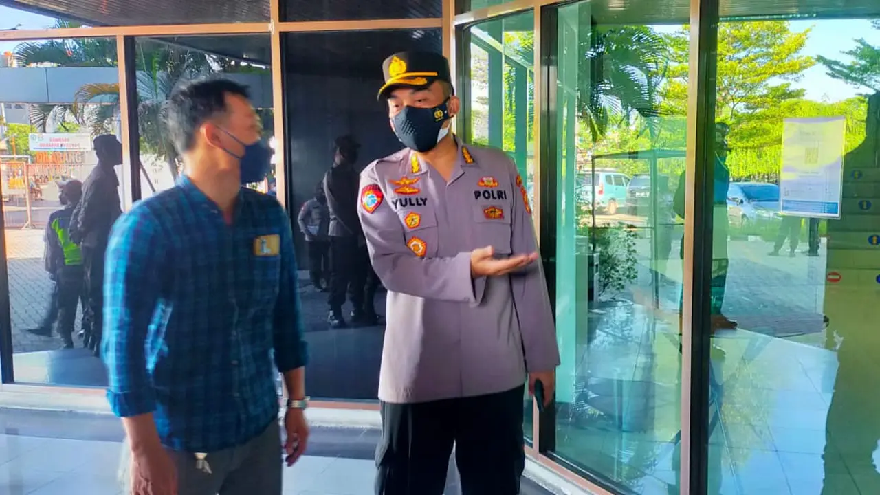 Kepala Bidang (Kabid) Tik Polda Metro Jaya, Kombes Pol Yulli Kurniawan
