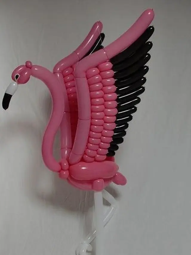 karya seni dari balon