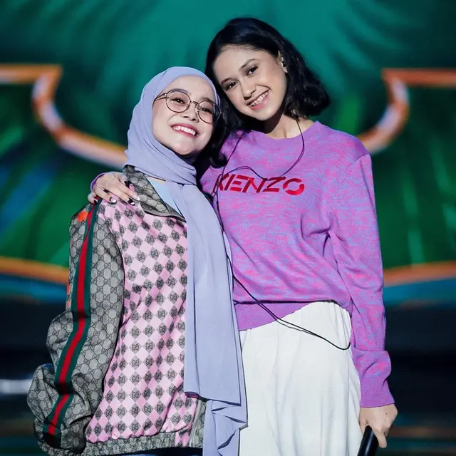 Perdana Duet Bareng, Ini 6 Potret Asila Maisa dan Lesty Kejora di Atas Panggung