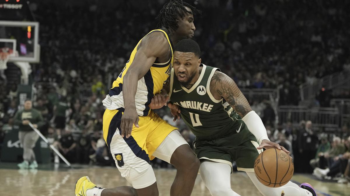 Milwaukee Bucks Lepas Damian Lillard, Rela Bayar Rp1,8 Triliun