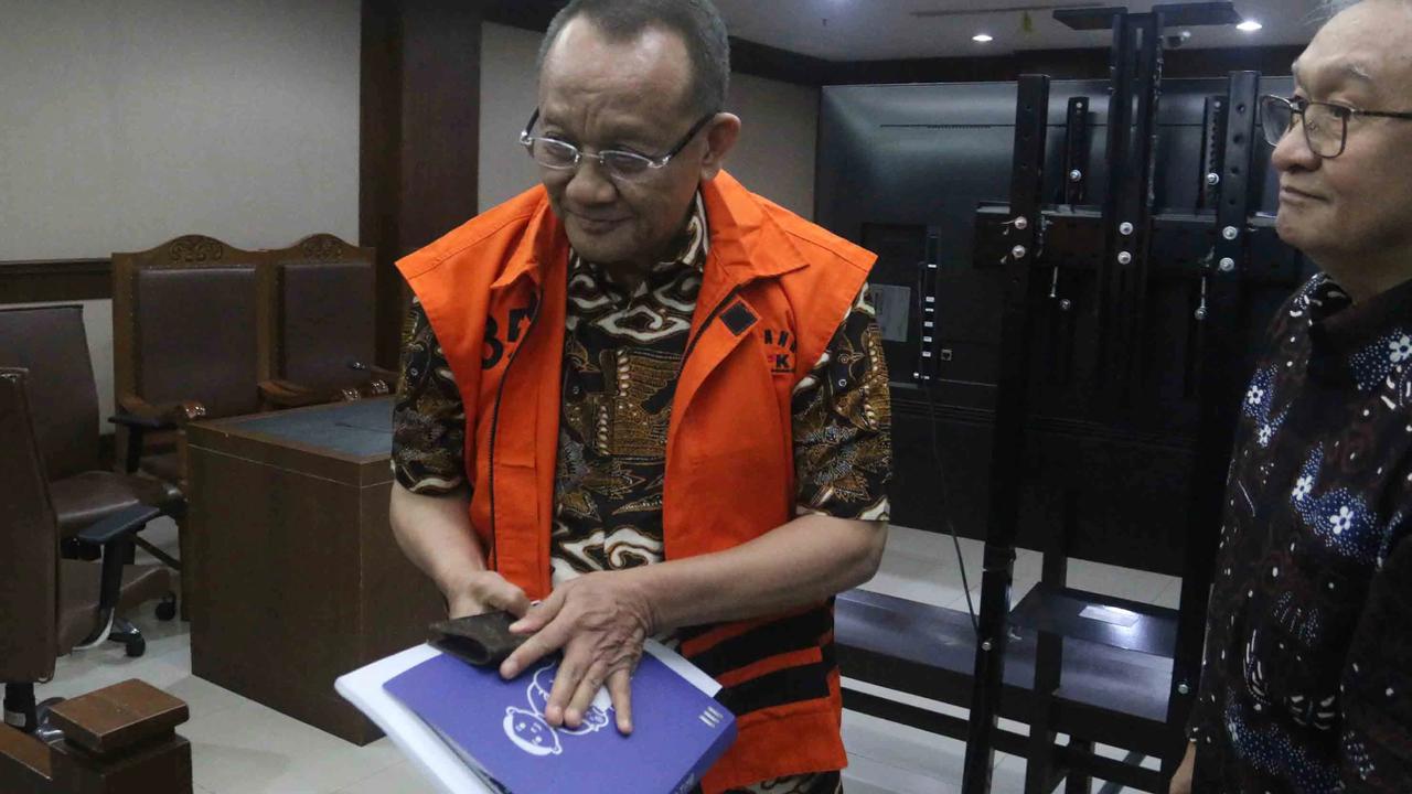 FOTO: Nurhadi Kembali di Kursi Terdakwa, Jaksa Ungkap Dugaan Gratifikasi dan TPPU Ratusan Miliar