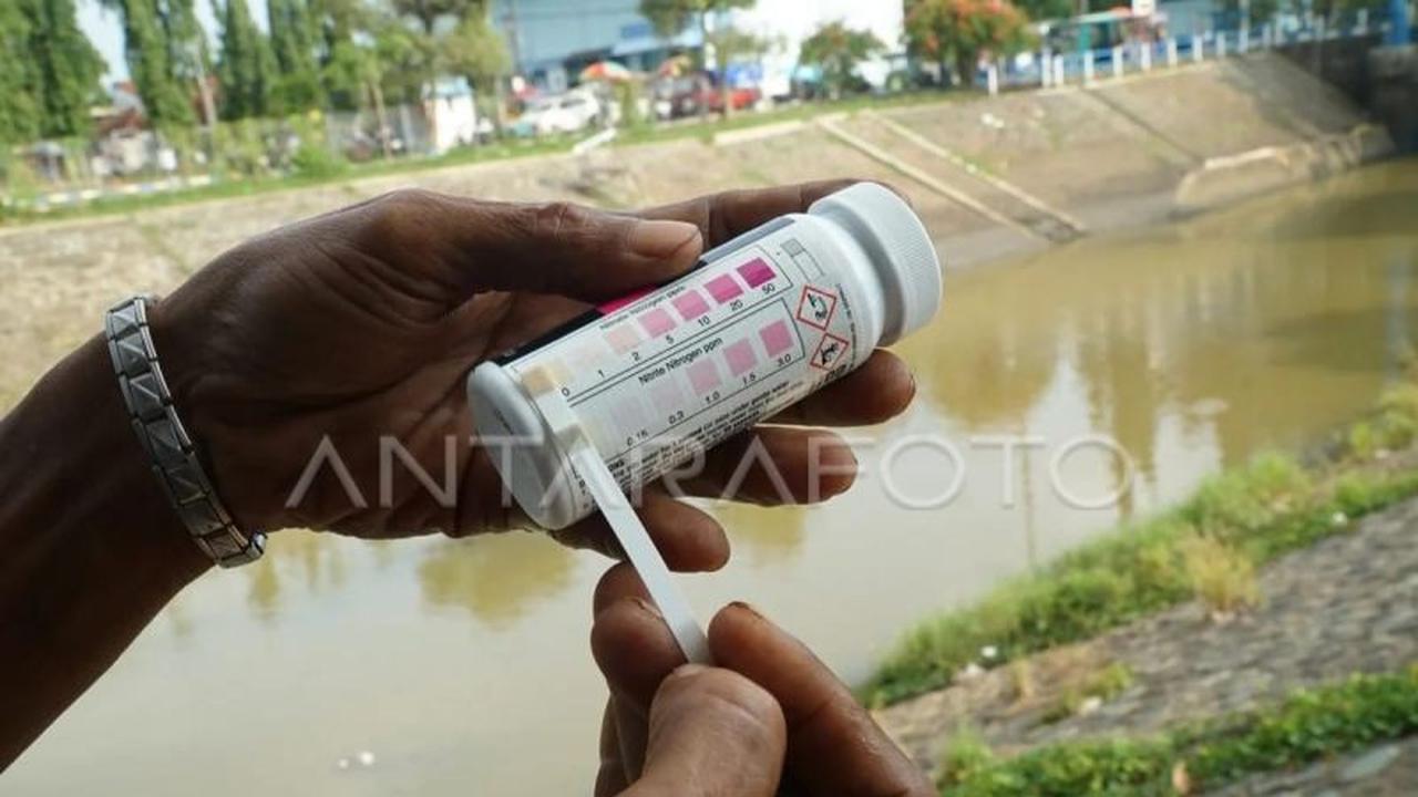 Kualitas Air Sungai Sigi Tercemar Parah, Dinkes Temukan pH dan Timbal Tinggi