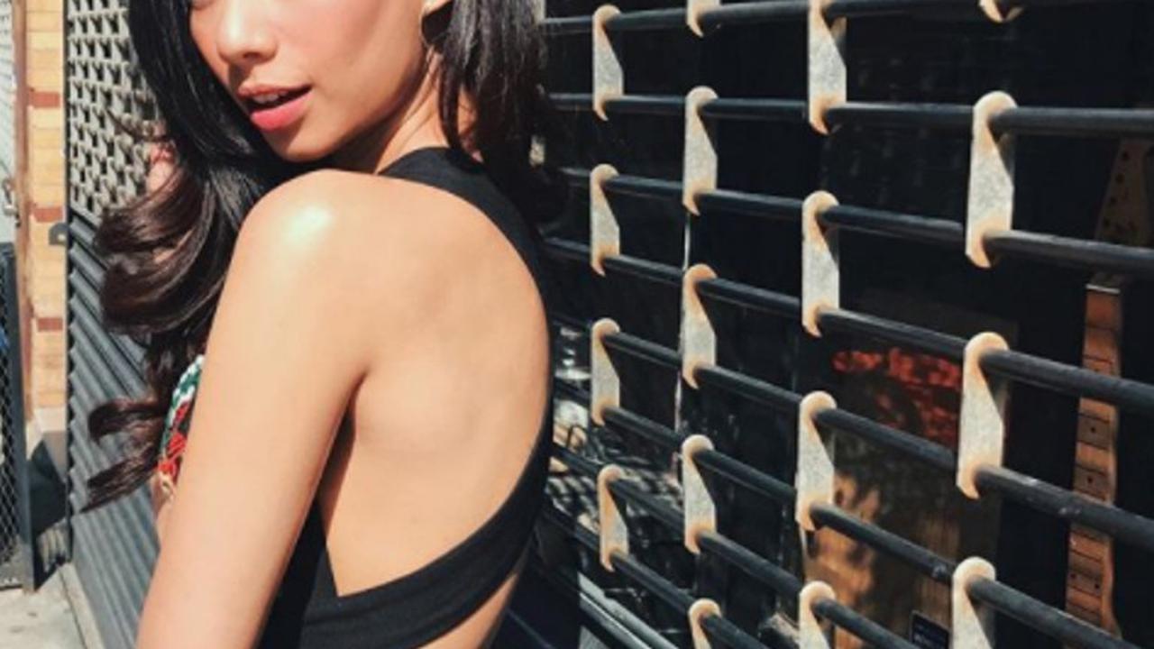 Mau Pergi ke Pesta? Intip Look Makeup Abel Cantika Yuk