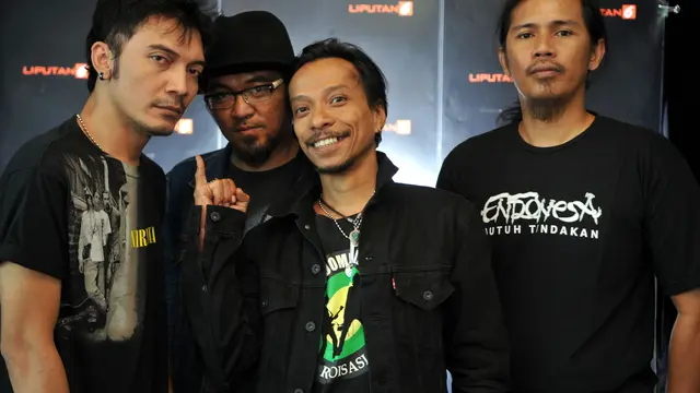 Hubert Henry Vokalis Band Boomerang Alami Pecah Pembuluh Syaraf