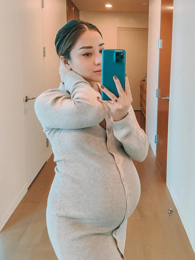 Tak Pakai ART, Ini 7 Momen Nikita Willy Bersihkan Kamar Mandi Sendiri