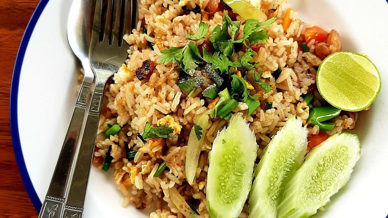 Cukup Tambah 1 Bahan Ini, Nasi Goreng Rumahan Anda Langsung Naik Kelas