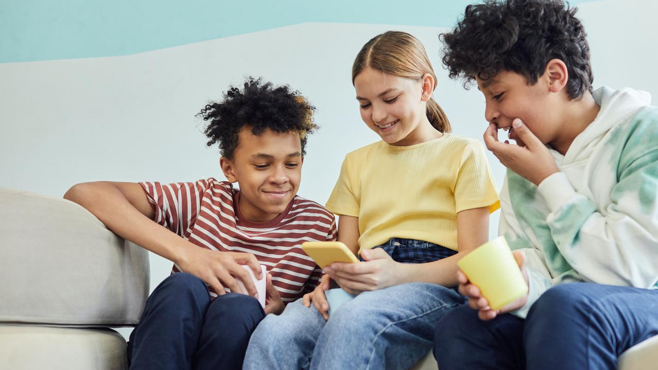 5 Strategi Aman untuk Mengurangi Kecanduan Gadget pada Anak