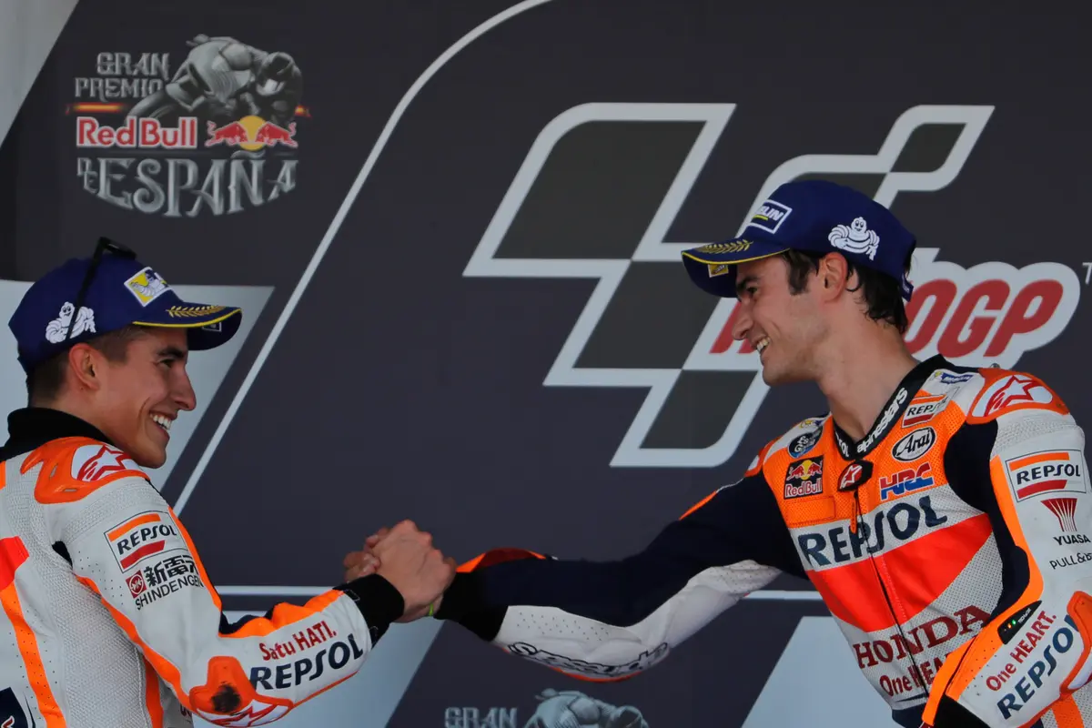 Marc Marquez (kiri) dan Dani Pedrosa.