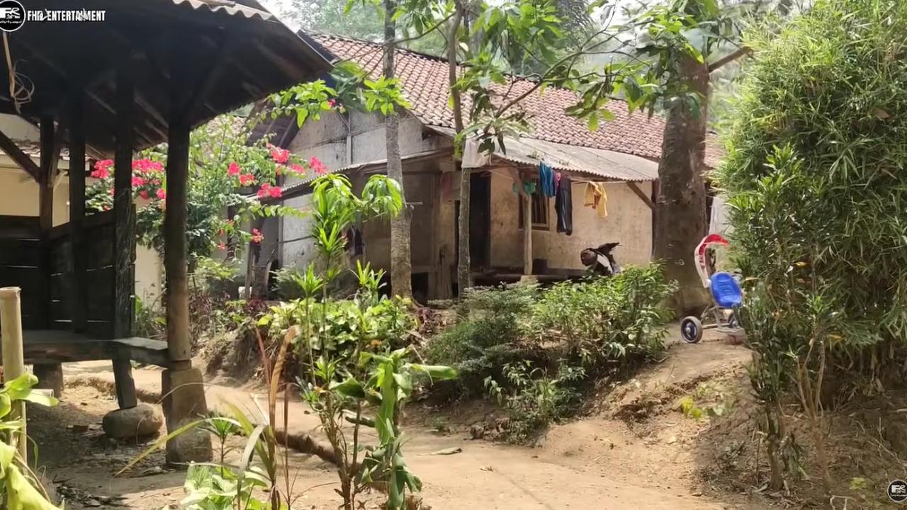 Warna Rumah Menandakan Jumlah Anak