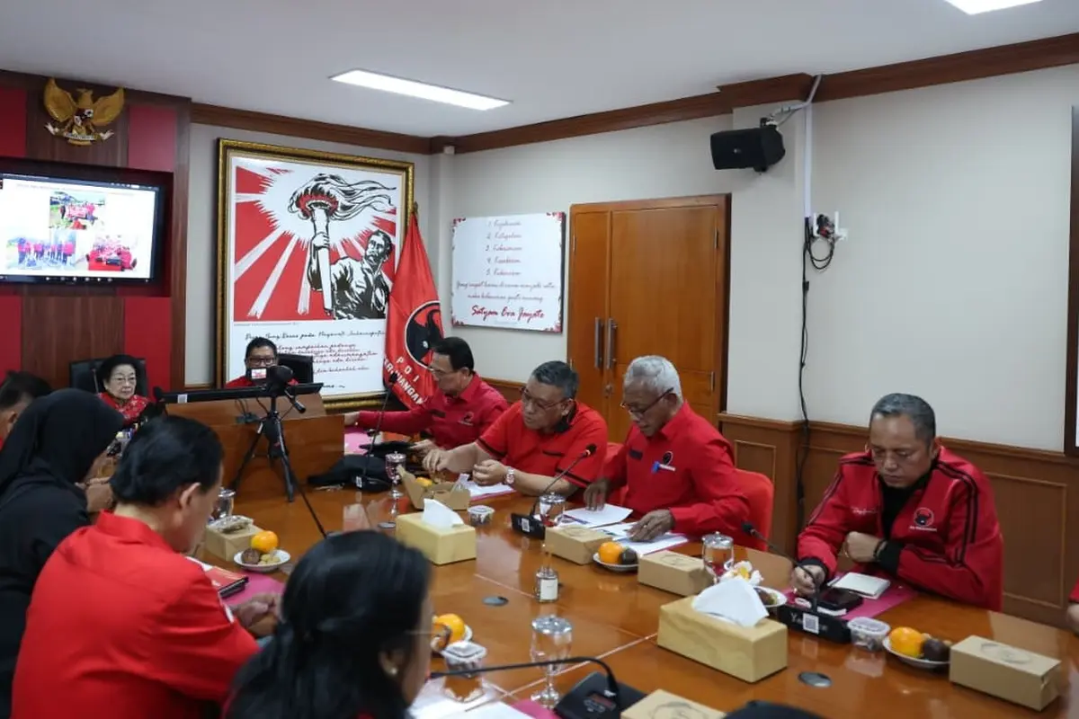 Ketua Umum Megawati Soekarnoputri hari ini memimpin rapat Dewan Pimpinan Pusat (DPP) PDI Perjuangan di Sekolah Partai, Lenteng Agung, Jakarta Selatan, Rabu (1/7/2026).