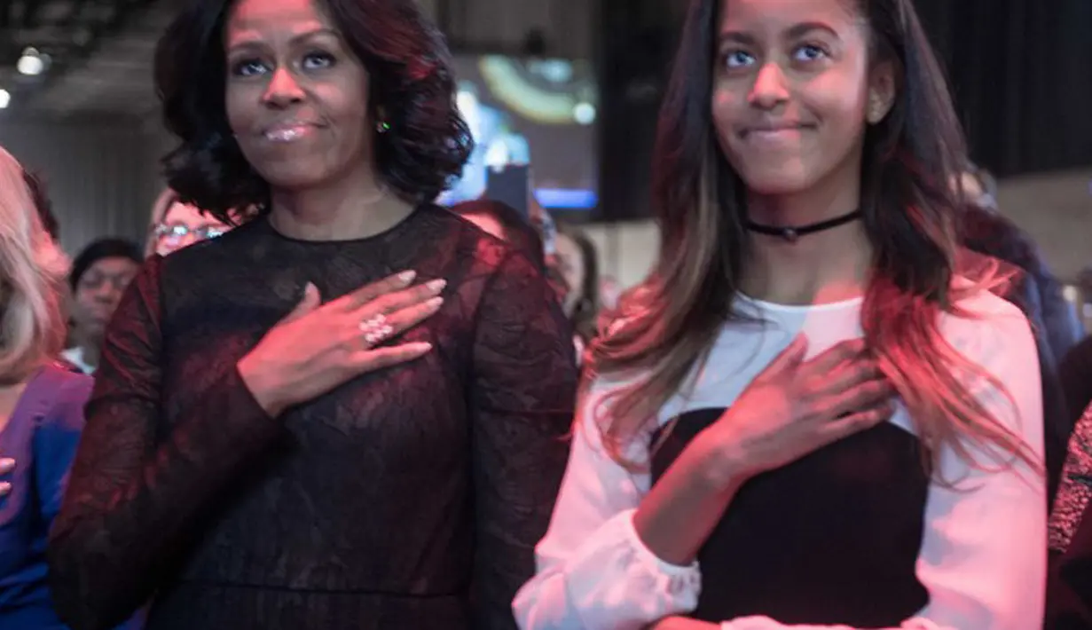 Di mata seorang Presiden Obama, Michelle Obama bukan hanya berperan sebagai istri dan ibu dari anak-anaknya, namun Michelle adalah sahabat bagi Obama yang selalu menjadi tempatnya berbagi suka maupun duka. (AFP/Bintang.com)