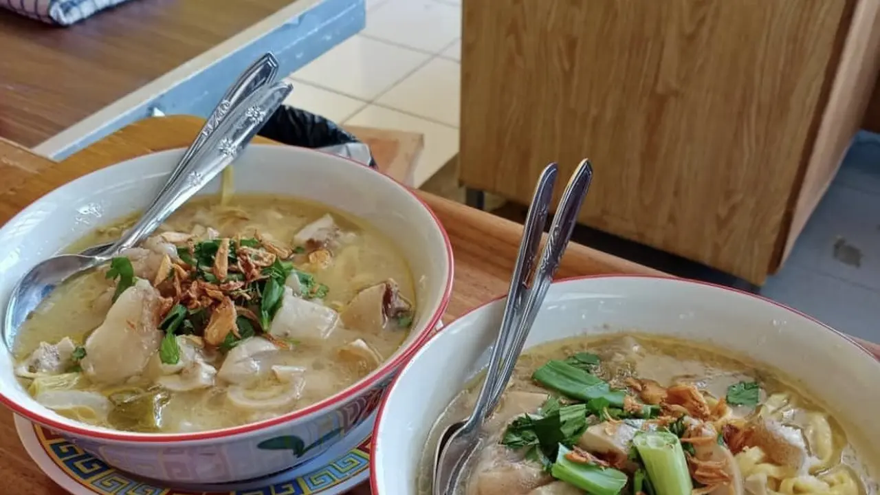 Mih Kocok Mang Dadeng, Bandung, Kuliner