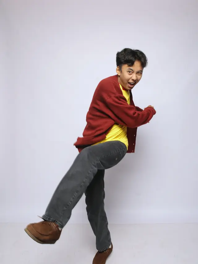 Fajar Nugra.