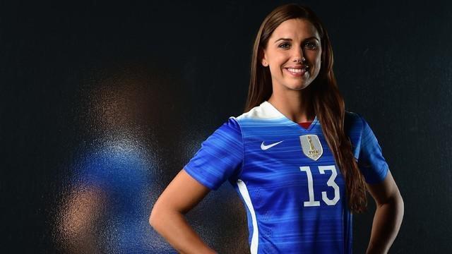 Alex Morgan mencetak gol kemenangan AS pada menit akhir di Shebelieves Cup 2016, Minggu (6/3/2016) waktu setempat. Gol tunggal tersebut membuat AS berhasil meraup 6 poin dari 2 pertandingan.