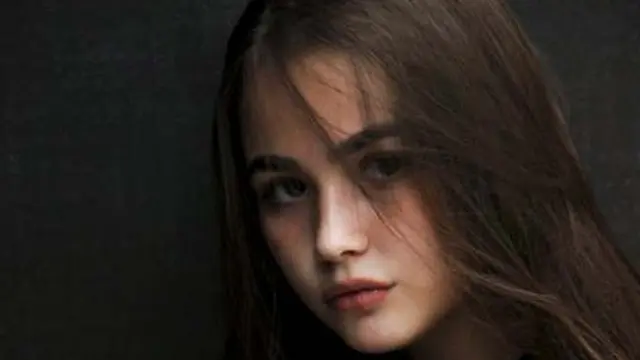 [Bintang] 4 Zodiak Ini Bukan Marah sama Kamu, tapi Mereka Memang Jutek!