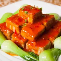 ilustrasi Tahu Goreng Saus Pedas Manis/copright by wxin (Shutterstock)