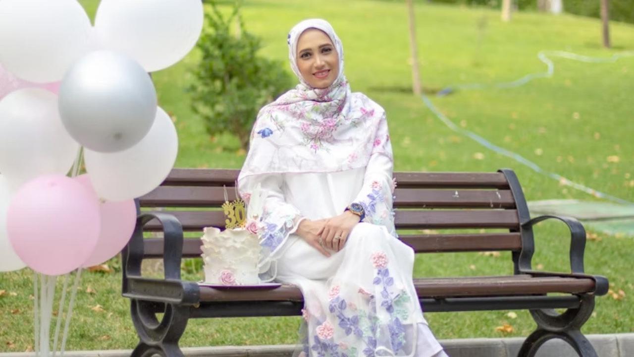 6 Model Gamis Kondangan 2025 yang Tetap Syar’i dan Glamor,  Tampil Beda Bikin Percaya Diri