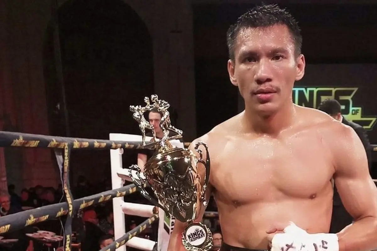 Petinju Azizul Isaputra