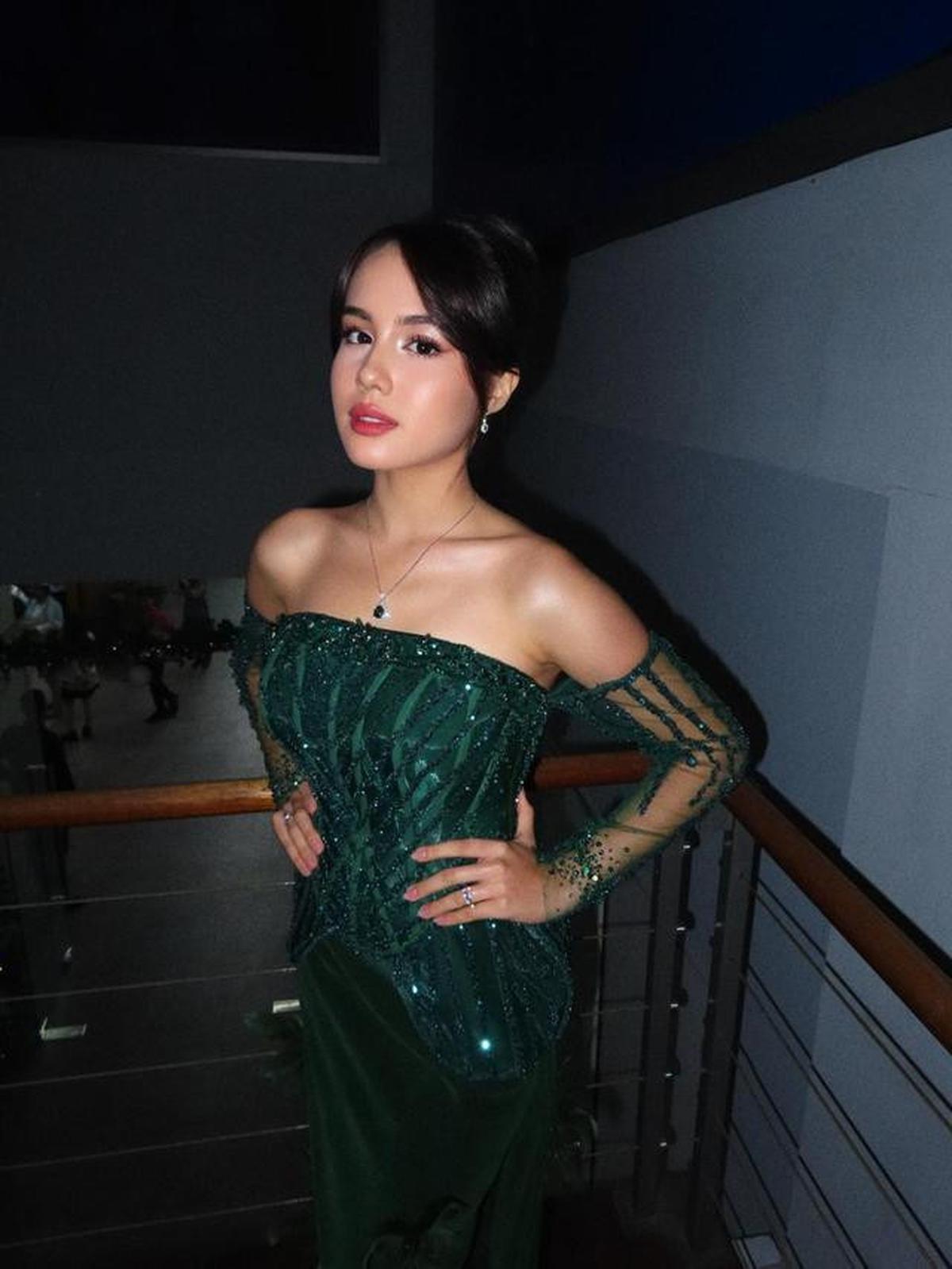 Nicole Rossi Rayakan Hari Ibu dengan Melukis Wajah Ibunda, Ungkap Tradisi Keluarga Pantang Bilang Bye