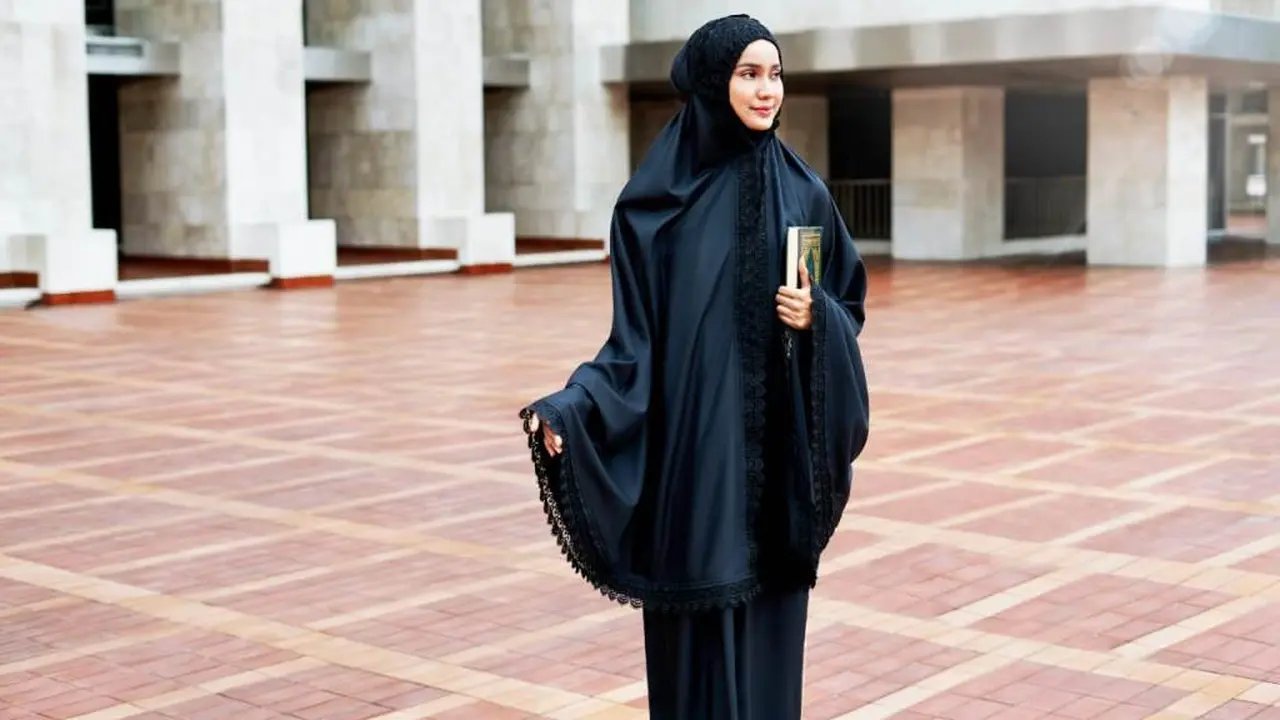 Koleksi Terbaru dan Strategi Siti Khadijah di Awal 2021