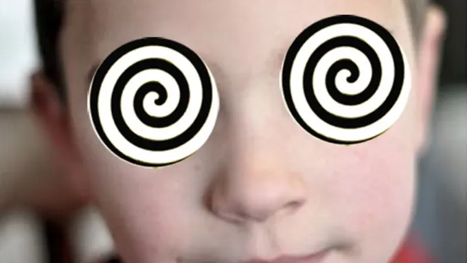 Bocah Ajaib China, Bikin Hewan Tak Sadar Dengan Sentuhan